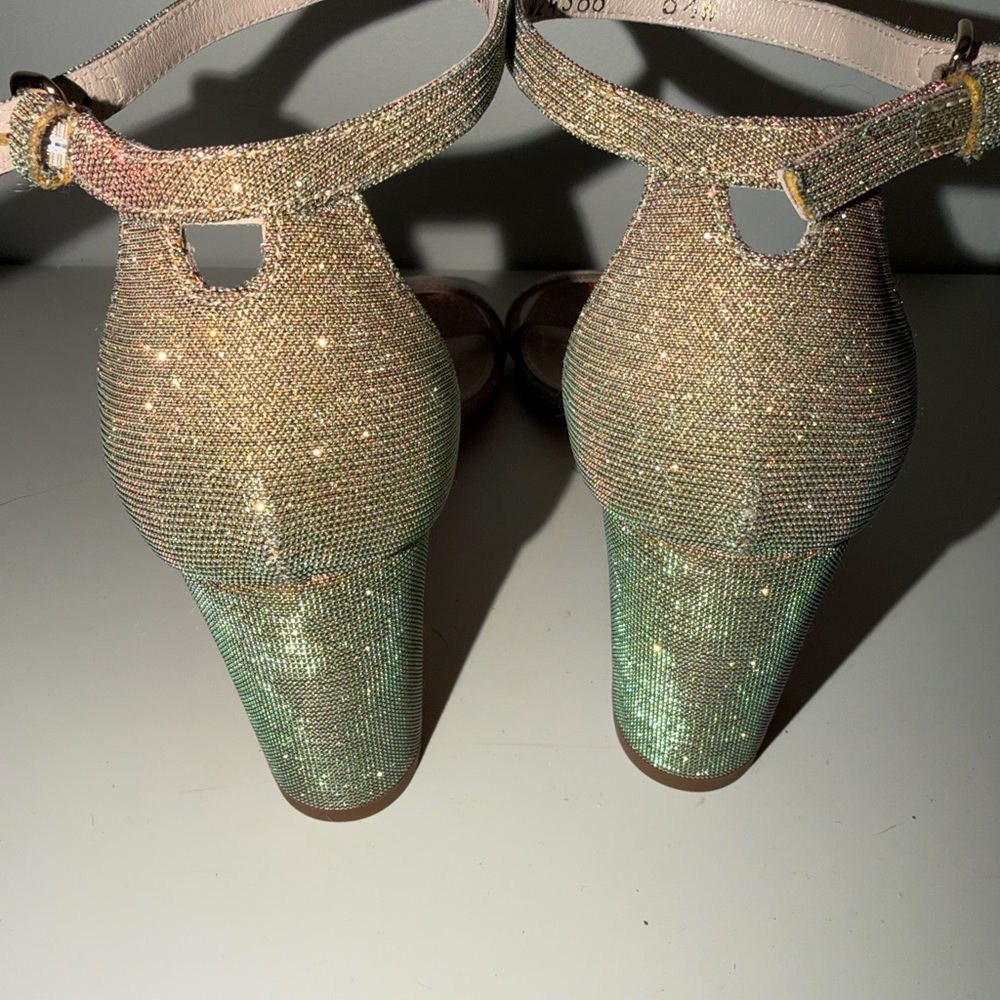 Stuart Weitzman Iridescent Gold-Glitter Ankle-Strap Block Heels. Sz 6.5. NWOB - Picture 8 of 9